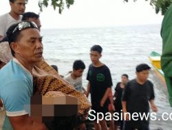 Heboh, Warga Tafure Temukan Sesosok Mayat Pria Terapung Di Pantai